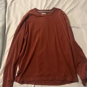 Burnt orange men’s sweater